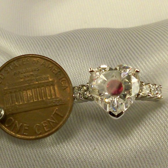 New Ruby Red Inside Heart Cubic Zirconias Silver DESIGNER Ring - Picture 5 of 10